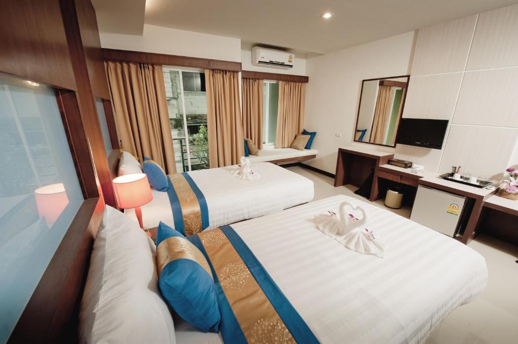 Blue Sky Patong Hotel Kamer foto
