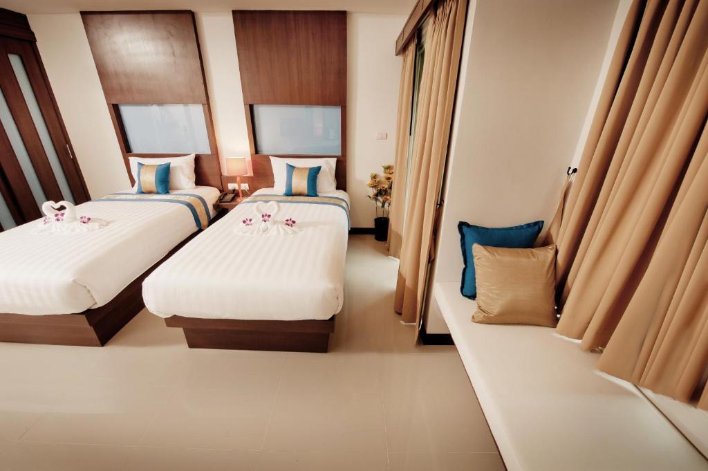 Blue Sky Patong Hotel Kamer foto