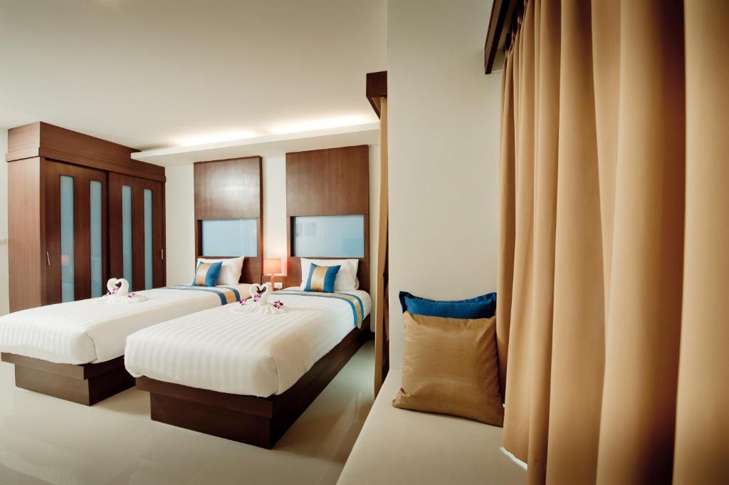 Blue Sky Patong Hotel Kamer foto