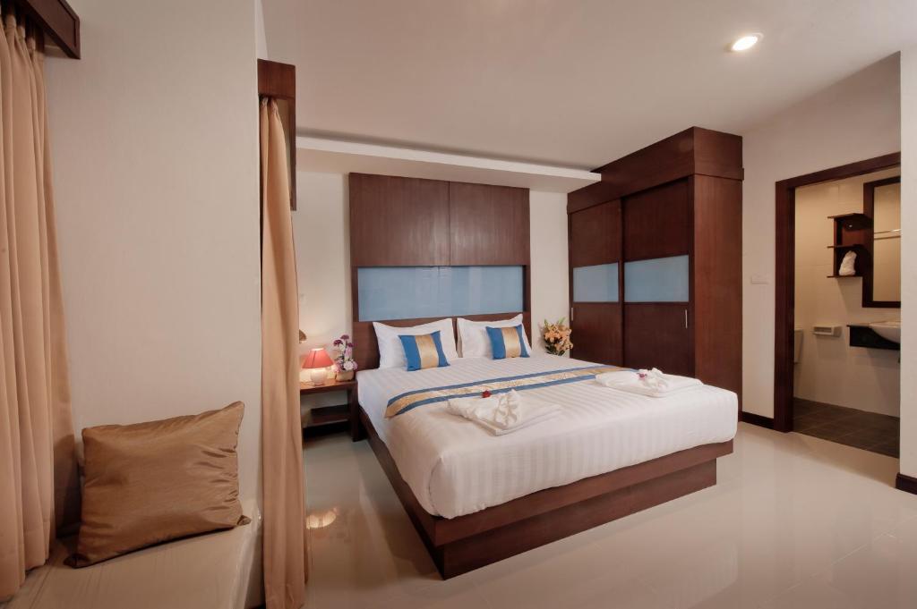 Blue Sky Patong Hotel Kamer foto