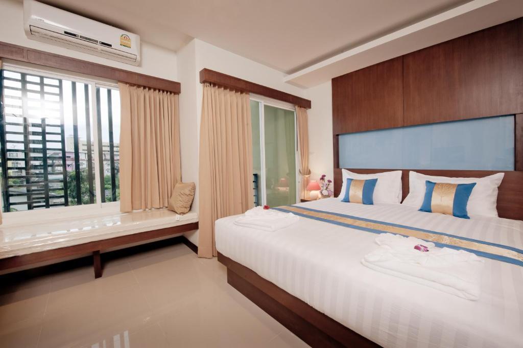 Blue Sky Patong Hotel Kamer foto