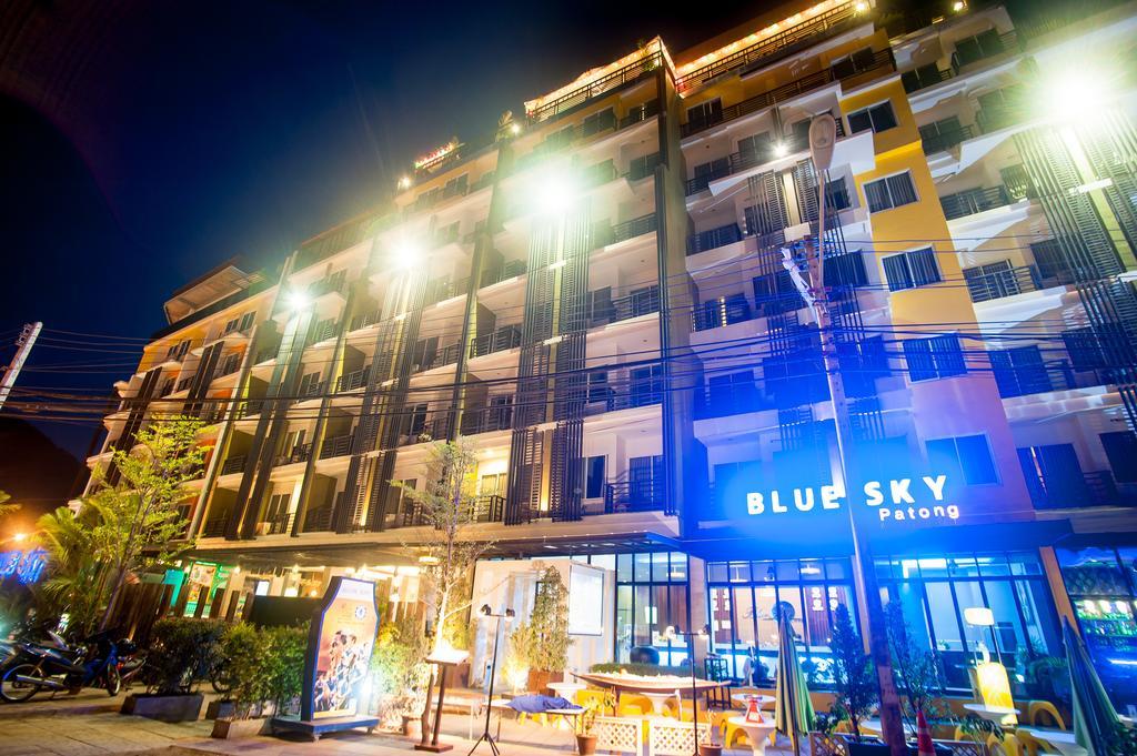 Blue Sky Patong Hotel Buitenkant foto
