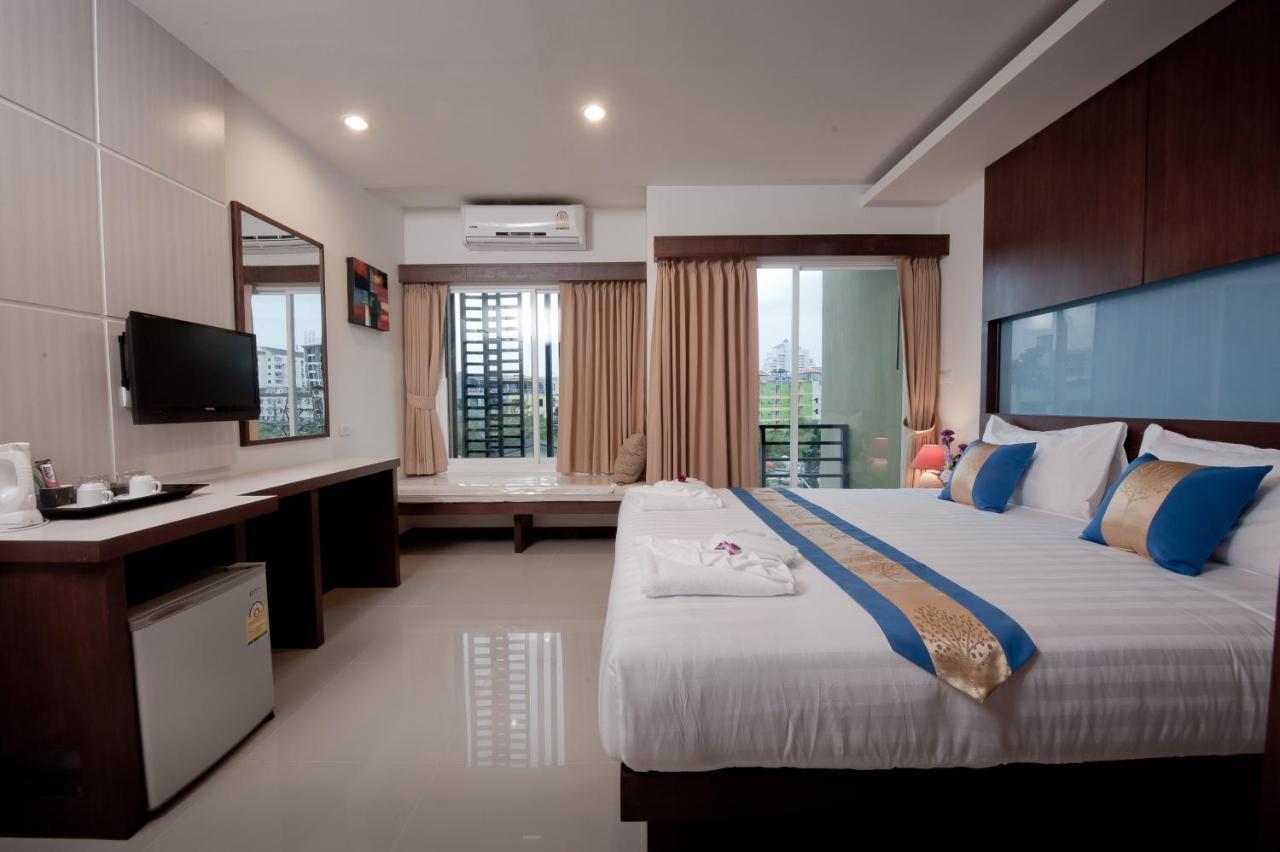 Blue Sky Patong Hotel Kamer foto
